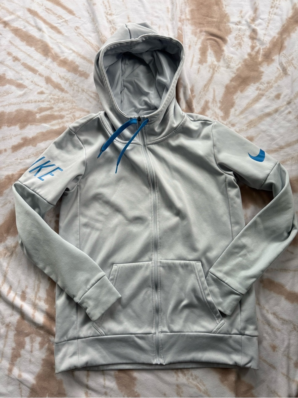 Nike Women’s Light Gray Full-Zip Hoodie with Blue Accents